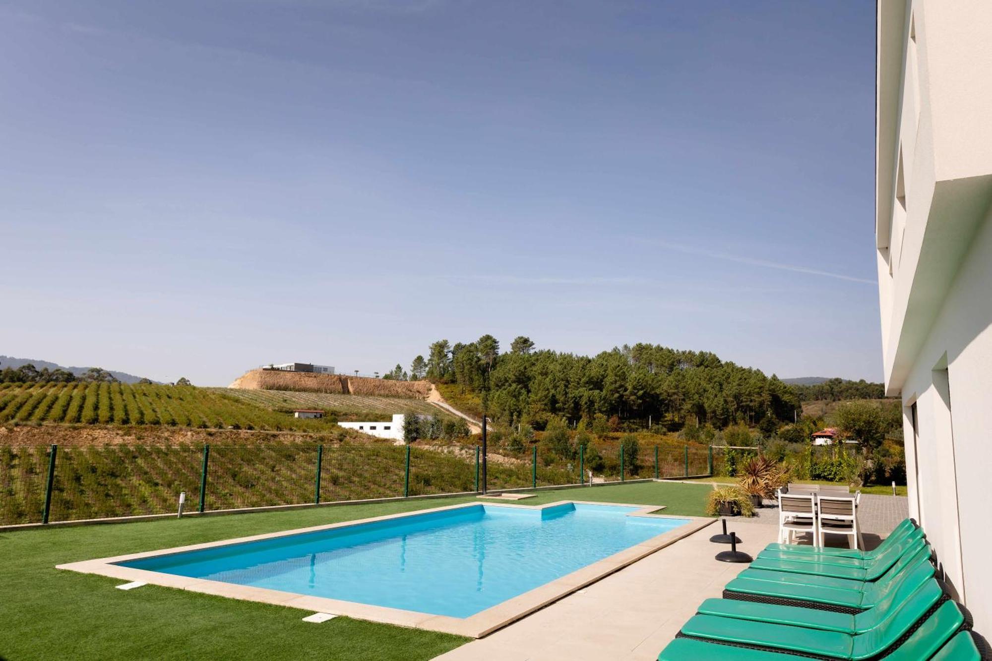Casa Dos Mirtilos Duke T8 Селорику-ди-Башту Экстерьер фото